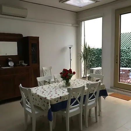 S. Paolo Centralissimo * Parma